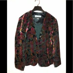 Beautiful Unique Norton McNaughton Blazer