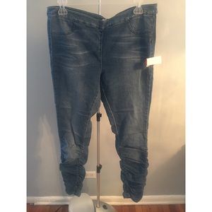 Skinny stretch denim