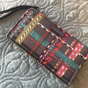 Vera Bradley Zip Wallet Brand New