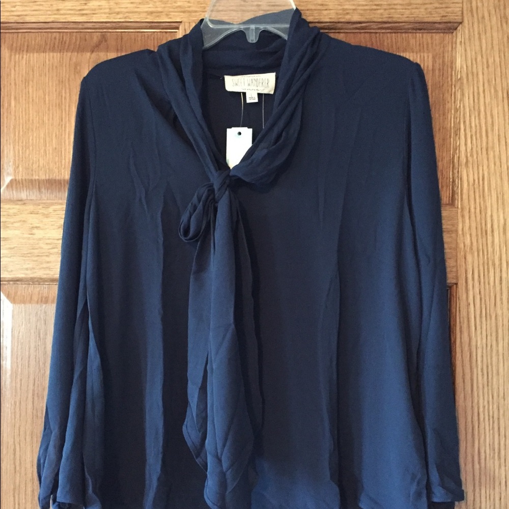 🎄Sweet Wanderer Blouse (Stitch Fix)