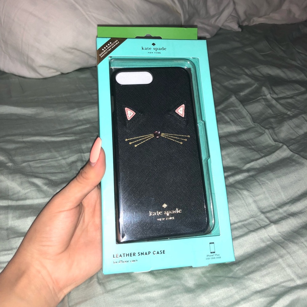 SOLD Kate Spade cat iPhone  7plus case leather