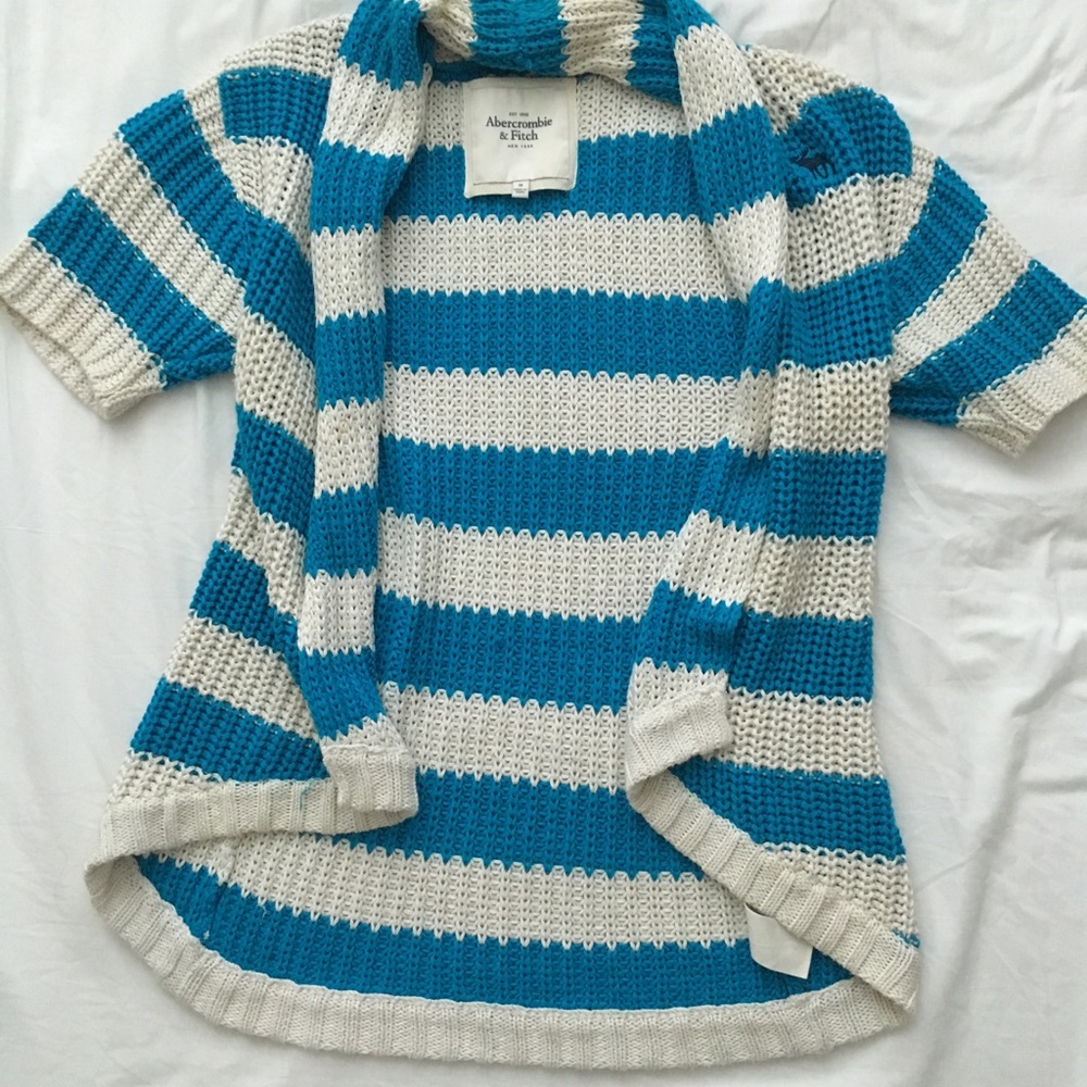 Abercrombie & Fitch Knit sweater