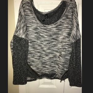 Jessica Simpson knitted sweater
