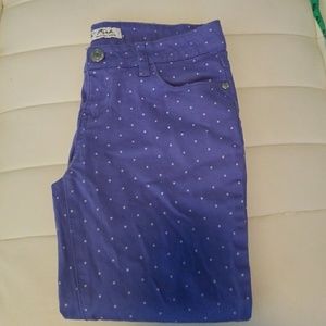 Trendy Celebrity Pink pants. 3