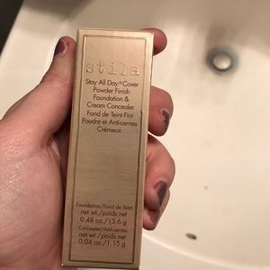 Stila foundation and concealer stick