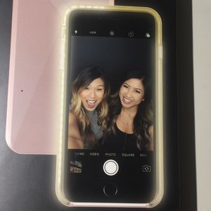 Incipio Light up selfie case. iPhone 7 & 8 Plus
