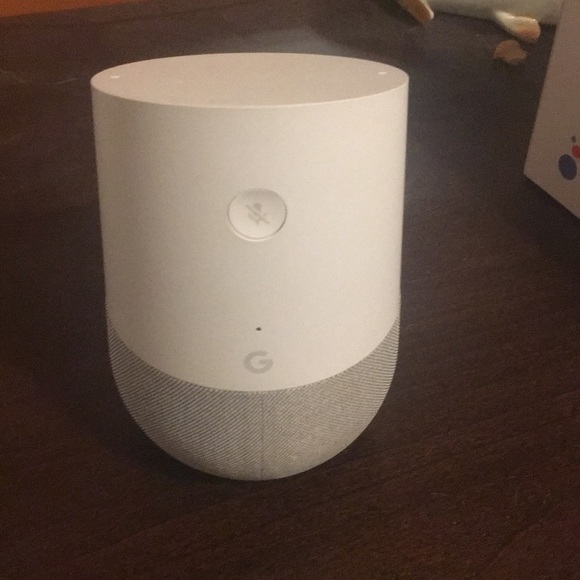 Google Home - Picture 3 of 3