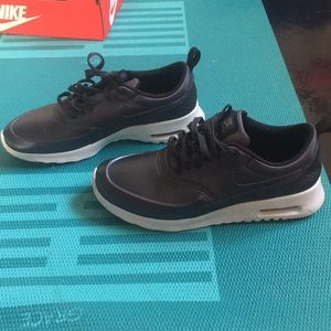 Women’s Nike Air Max Thea