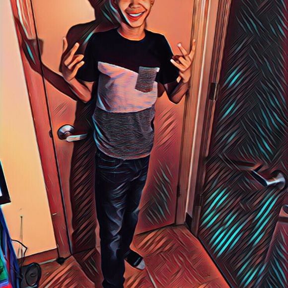 Meet your Posher, Kristian - Picture 1 of 1