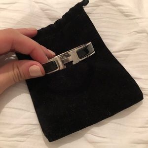 Authentic Hermès clic clac H bracelet
