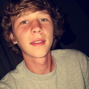 Meet your Posher, Heath