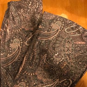 SIZE 8 Missguided flare bottom soft paisley pant