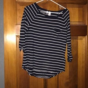 H&M Navy/White Striped Quarter Sleeve Shirt Size M