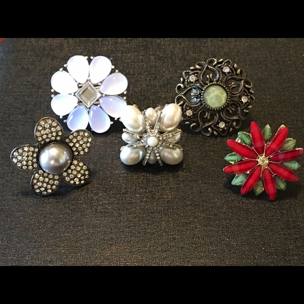 Five fashion rings