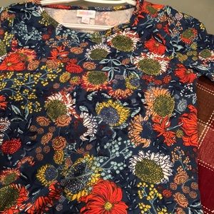 Small Lularoe Gigi