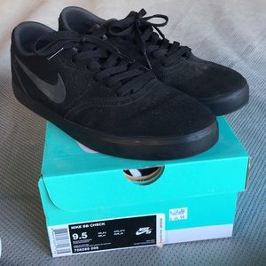 Men’s Nike SB Check