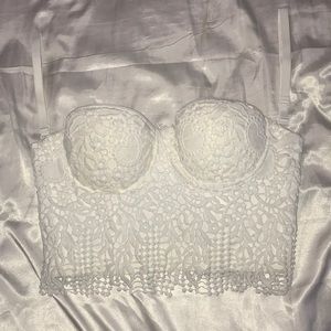White laced corset crop
