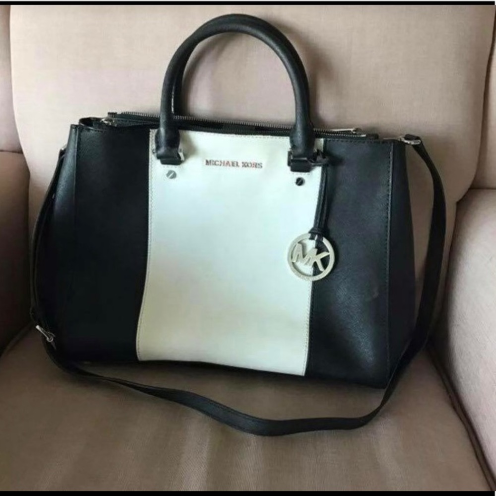 ⚡️FLASH SALE☀️Michael Kors oversized satchel