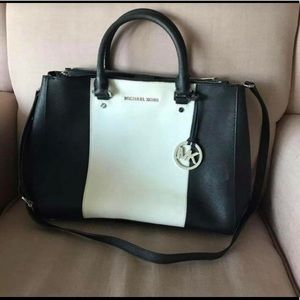 ⚡️FLASH SALE☀️Michael Kors oversized satchel