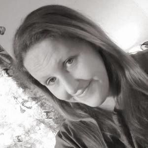 Meet your Posher, Kelli