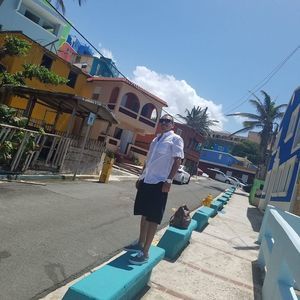 Meet your Posher, Roberto