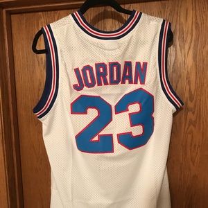 Size L Tune Squad Basketball Jersey Jordan