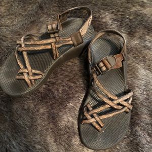 Women's chacos