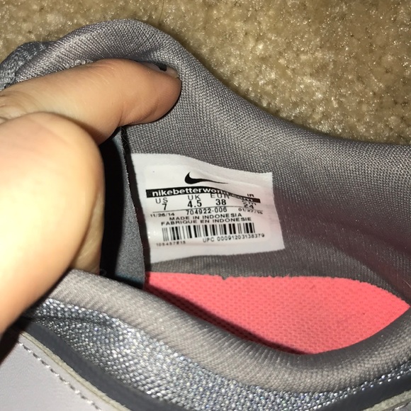 Grey and Coral Nike Running Shoes - Picture 3 of 4