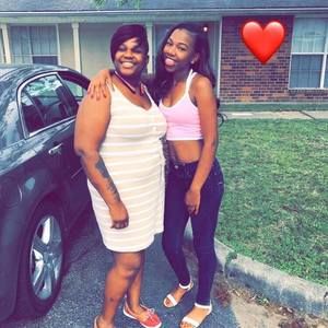 Meet your Posher, Laniya