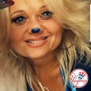 Meet your Posher, Denise