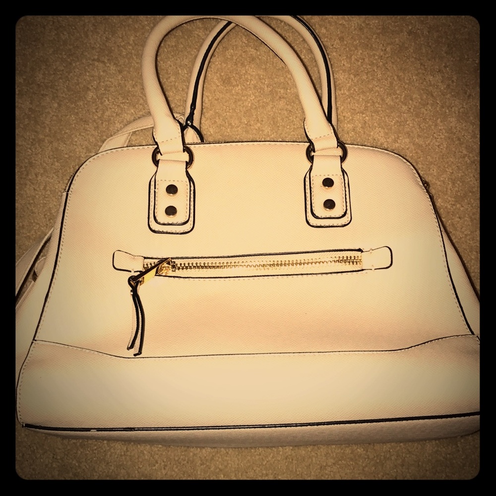 Aldo Purse
