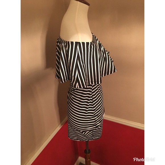 Women’s Striped Off The Shoulder Bodycon - Picture 2 of 2