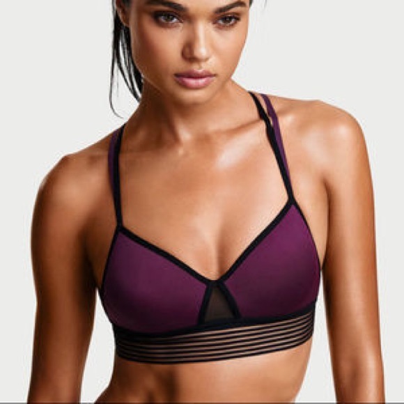 Victoria's Secret Other - *sold* Victoria’s Secret sport mesh sports bra NWT