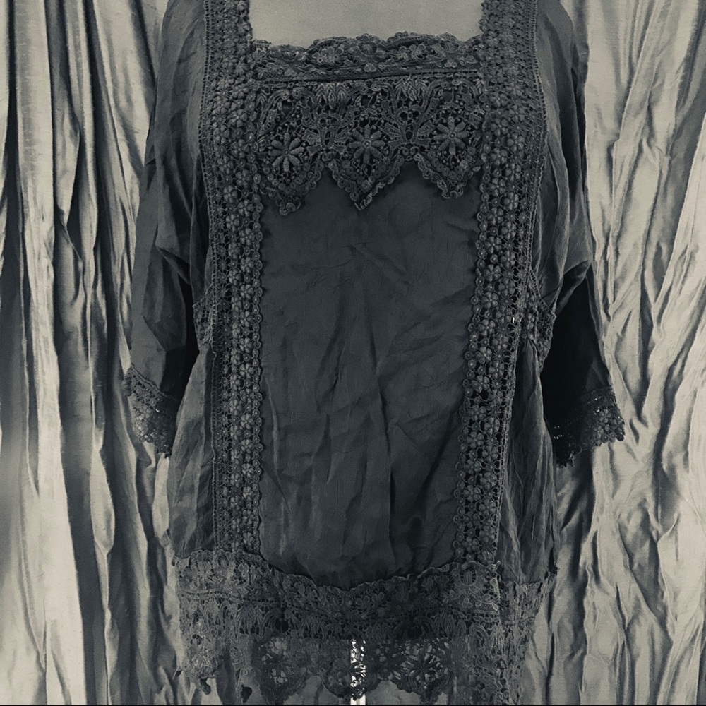 SOLD Johnny Was U neck crochet trimmed tunic