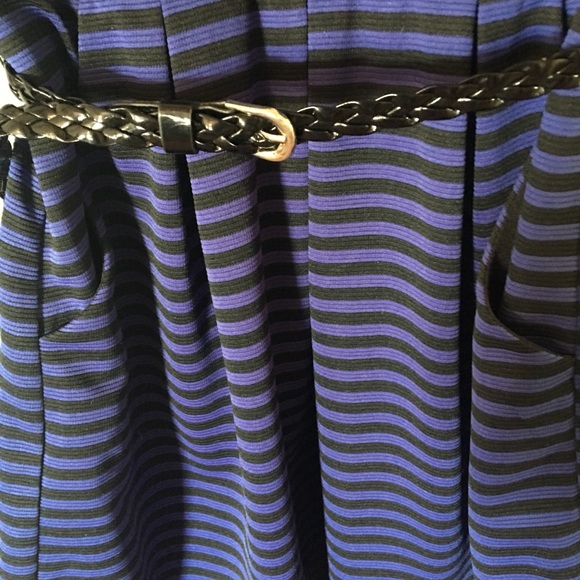 ⭕️SPEECHLESS Dress - Picture 3 of 4