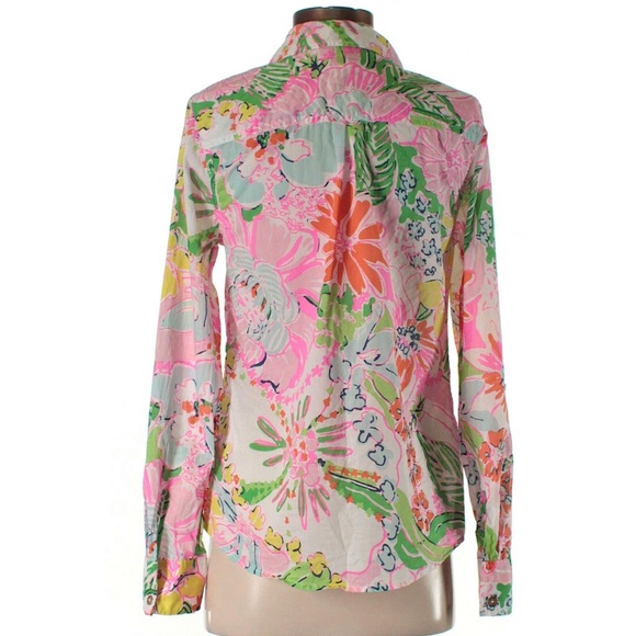Lilly Pulitzer by Target Size Small floral shirt - Picture 2 of 2