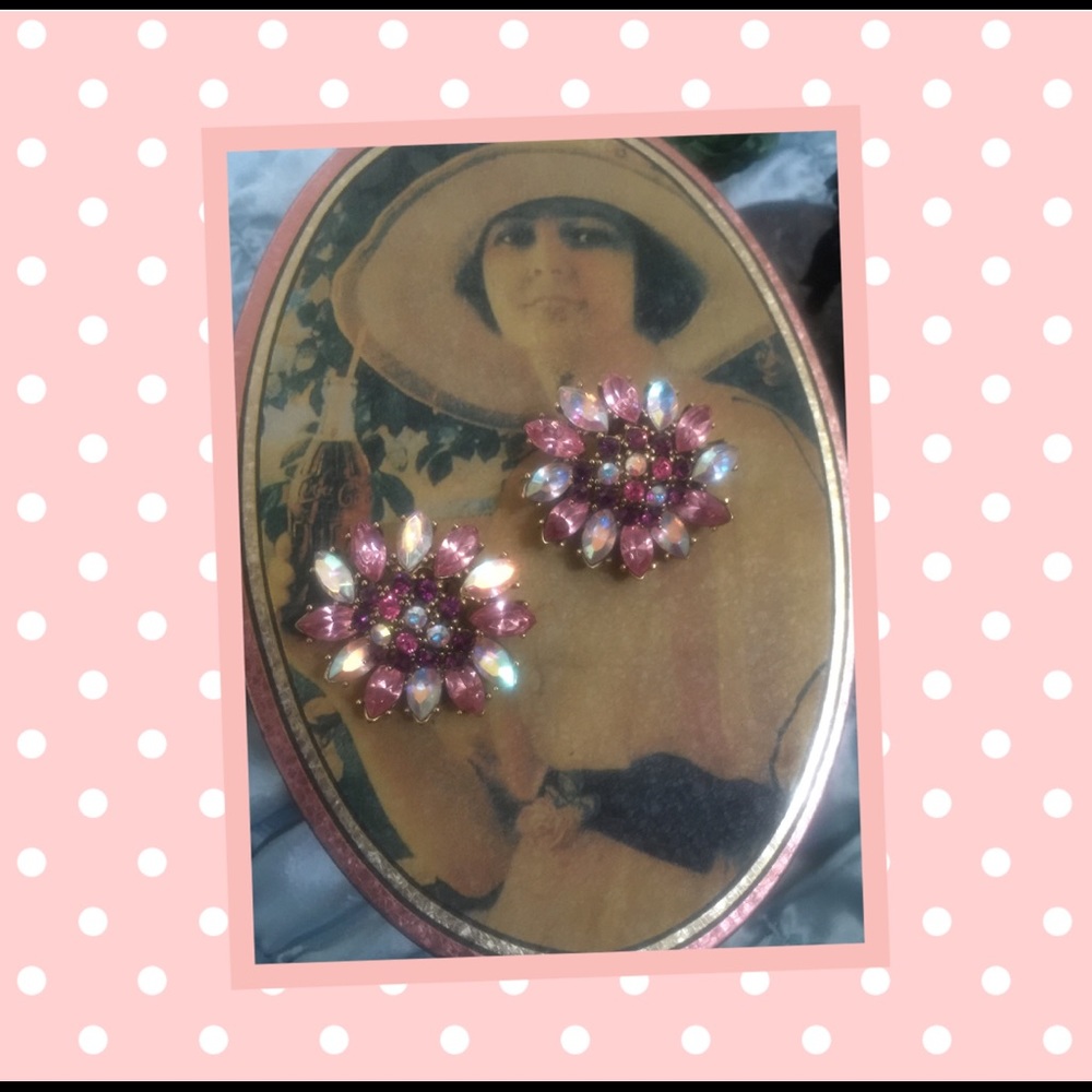 Bob Mackie vintage rhinestone flower earrings - Picture 3 of 6