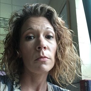 Meet your Posher, Valerie