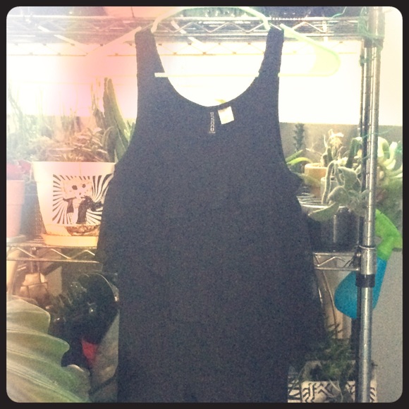 chic LBD - Picture 2 of 5