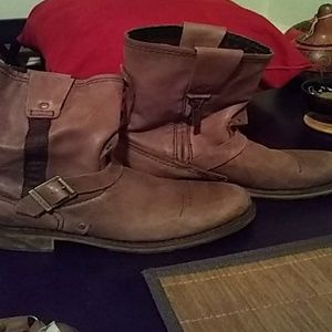 Cool boots