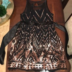 Black,sequence,little girl dress.