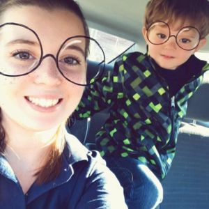 Meet your Posher, Danielle