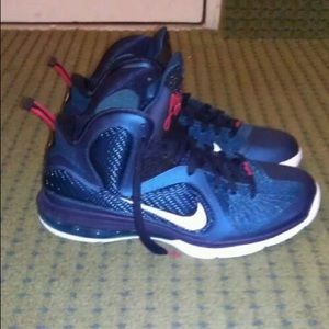 Lebron 9 “ Swingman”