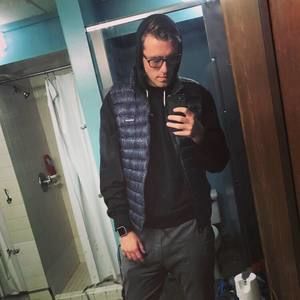 Meet your Posher, Todd