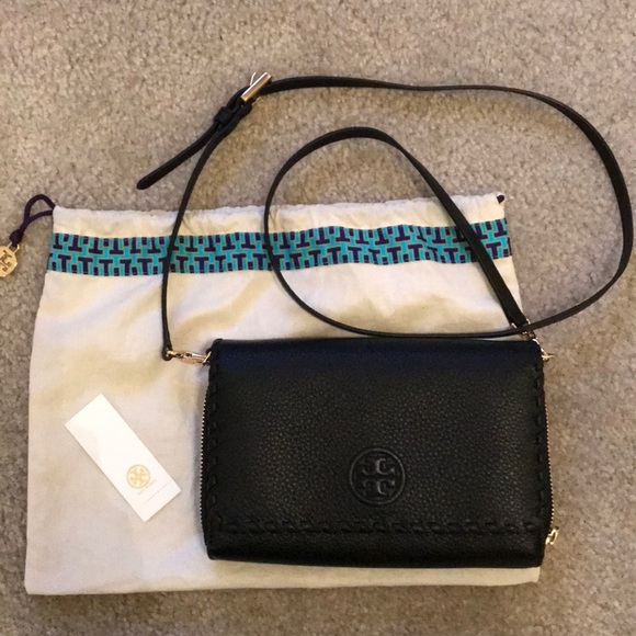Tory Burch Handbags - NWT Tory Burch Marion Flat wallet crossbody