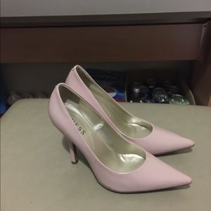 Pink pump