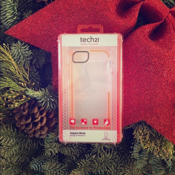 📱BRAND NEW Tech21 Impact Mesh IPhone 5/SE Case📱 - Picture 1 of 2