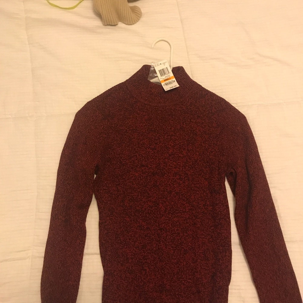 Sweater - Picture 3 of 3
