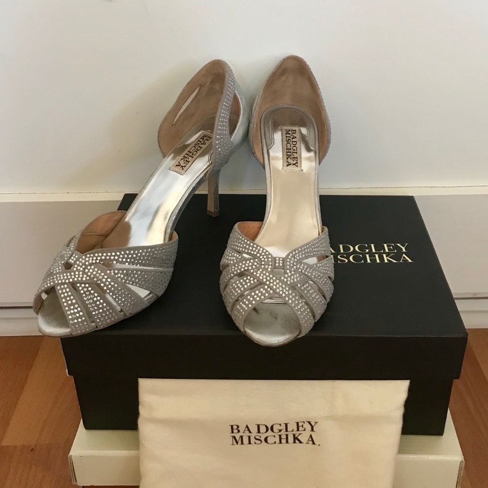 Badgley Mischka Tatiana D’Orsay Peep-Toe Pump