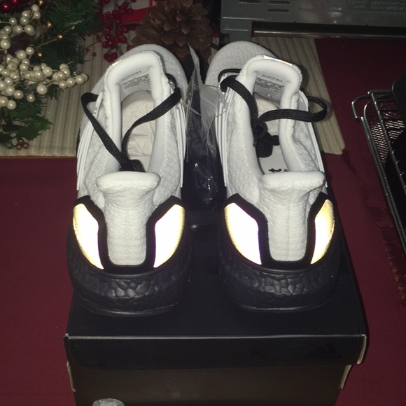 Adidas Ultra Boost 3.0 Xeno Limited Edition - Picture 4 of 6